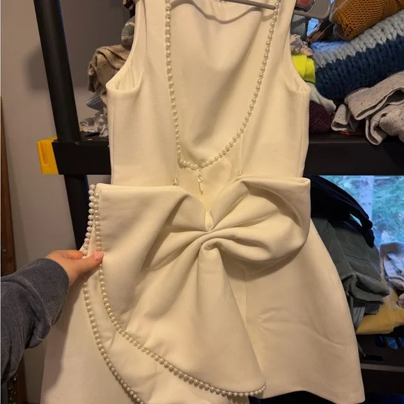 Cream Sleeveless Fit-and-Flare Mini Dress - Picture 2 of 3